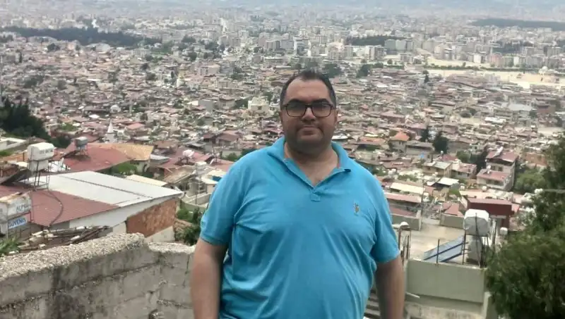 Fıtık Ağrılarından Kurtulmak İçin Uygulanan Diyet: 8 Ayda 45 Kiloyu Nasıl Verdi?