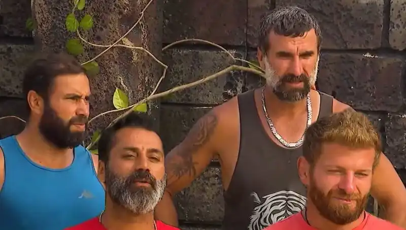 Survivor'da Şok Veda: Kader Bir Kez Daha Birleşmeyi Göremedi!