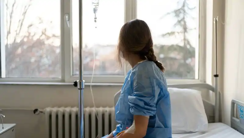 27 Yaşındaki Kadının Kanser Gerçeği: Doktorlar Ciddi Değil Dedi Ama...