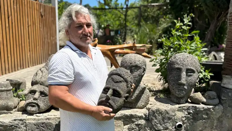 Üç Günde Hayata Geçiriyor: Eserleri Tarih ile Buluşturan Usta