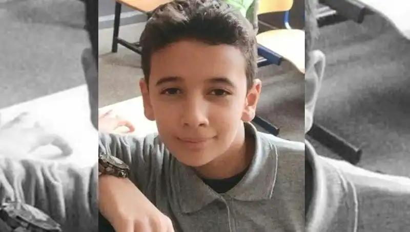 ** Okula Gitmek İçin Çıktı, Burak'tan Kayıp Haberi Geldi!**