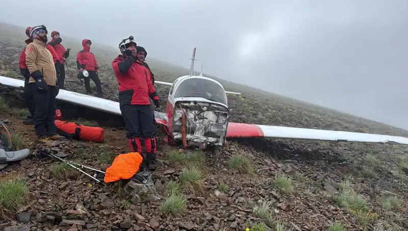 Türk Pilotun Uçuşunda Korkunç Kaza: Hayatını Kaybetti, Kadın Yolcu Sağ Kurtuldu