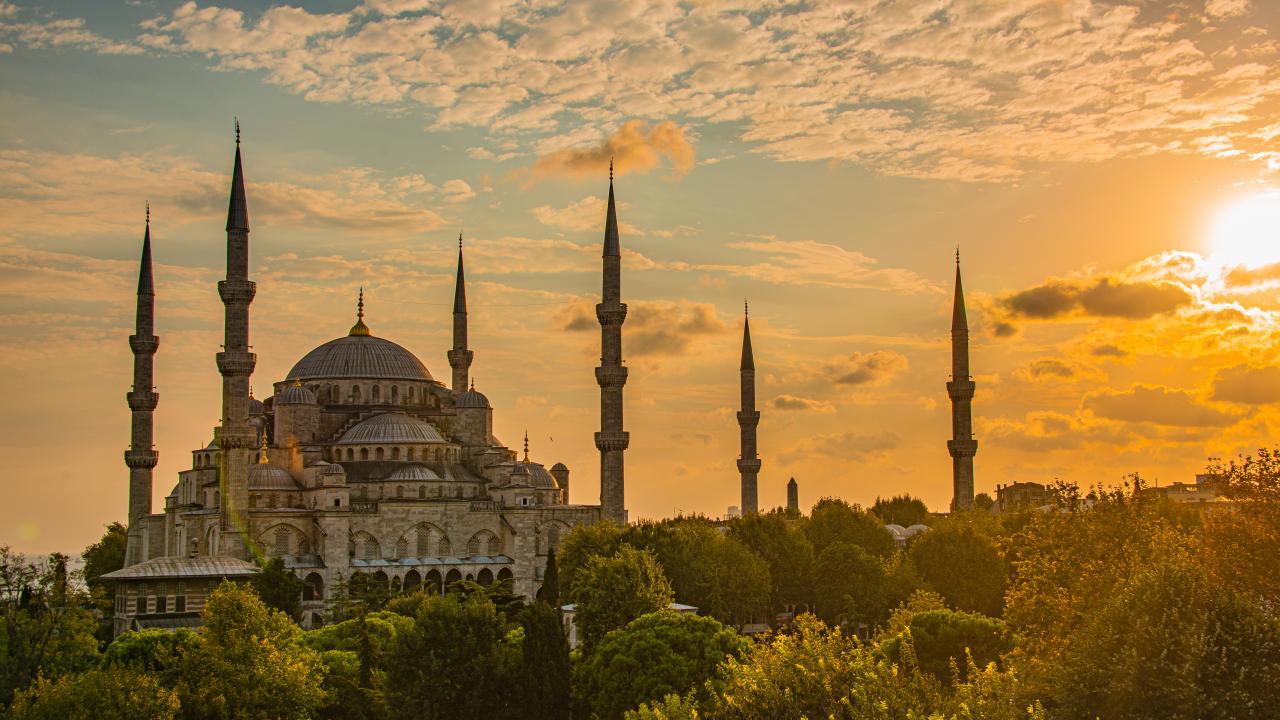 'Üç Ayların Başlangıcı: Rahmet ve Bereket Mevsimi'