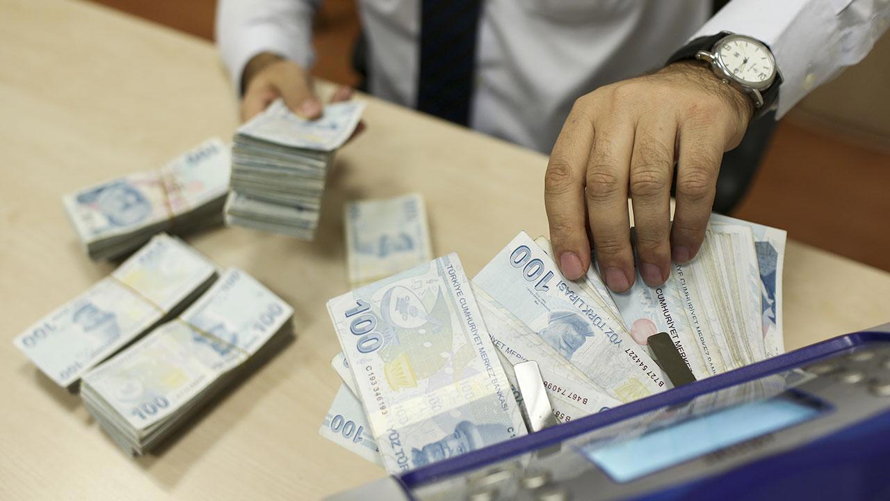 Maaşlara zam farkları ve ek ödemeler yatırıldı