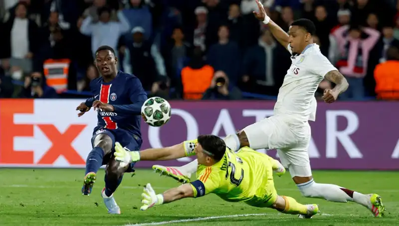 Şampiyonlar Ligi Rövanşları: Aston Villa ve Dortmund'un Zorlu Mücadelesi