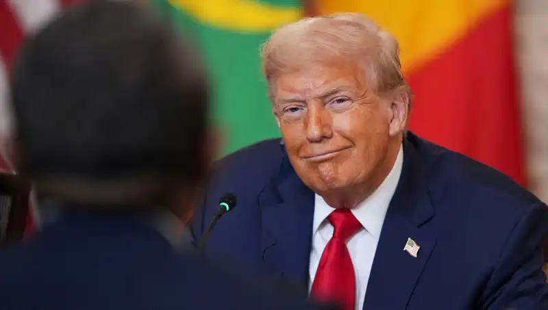Dünyanın En Yoksul Ülkelerinin Trump ile Bağlantılı Lobi Gruplarına Ödediği Milyonlar