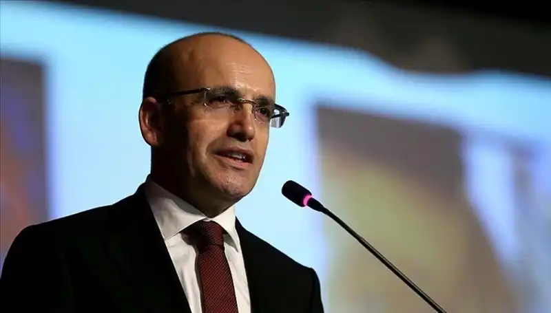 Türkiye'nin Cari Denge Açığı: Bakan Şimşek'ten Çarpıcı Açıklamalar