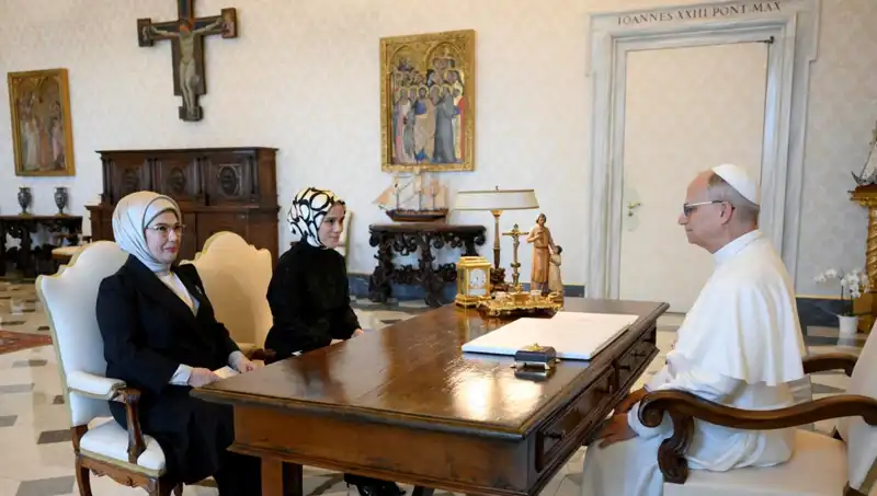 Emine Erdoğan ve Papa Leo: Gazze Üzerine Kritik Görüşme