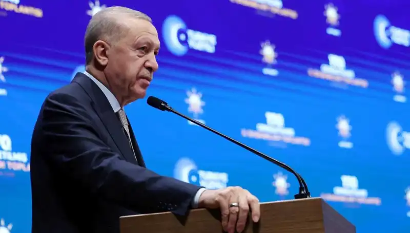 Erdoğan ve DEM Parti Görüşmesi: Gelecek İçin Yeni Stratejiler Mi Belirlenecek?
