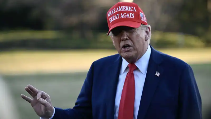 Trump’tan Kendini Öven Paylaşım: Ukrayna Krizi ve Savaşın Eşiği