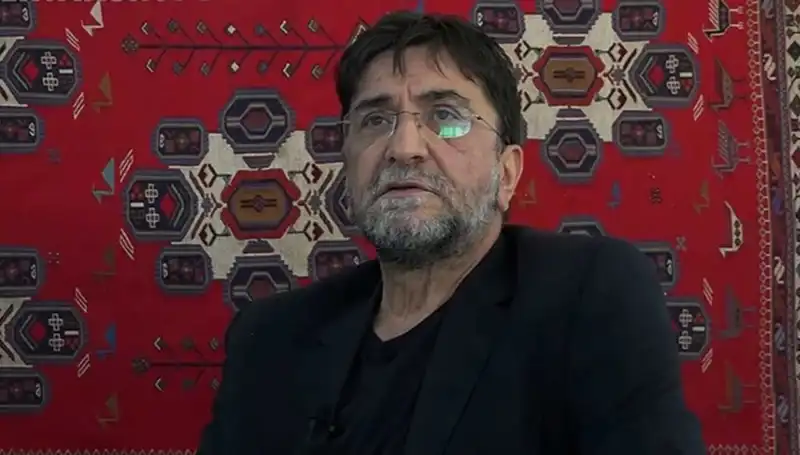 Gazeteci Nihat Genç Aniden Hayatını Kaybetti, Medya Dünyasında Büyük Şok!