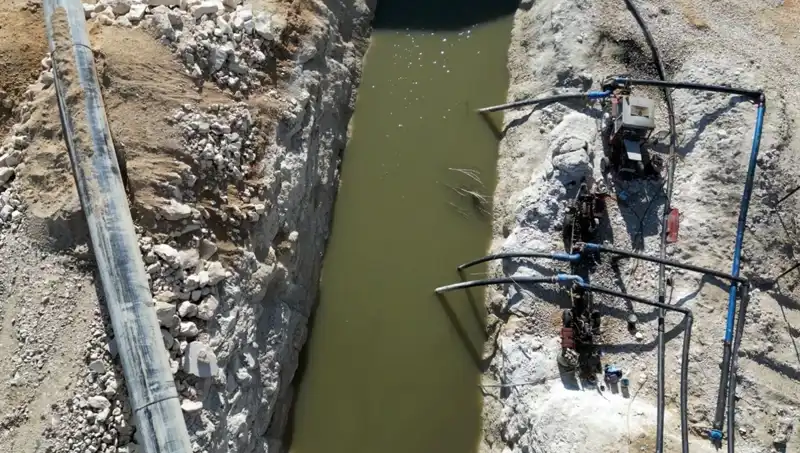 Karaman'da Musluk Suyuna Petrol Karıştı! İlk Şüpheli Sulama Pompaları