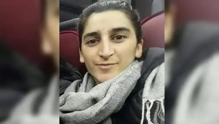 Aranan Genç Kızın Bedeni Ağaçta Bulundu: Aile ve Komşular Şokta