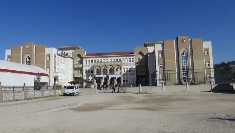 Ortaokulda Şok İddia: Öğretmenden Öğrenciye Şiddet Skandalı