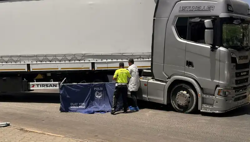 Gaziantep'te Trafik Felaketi: TIR Kazasında İki Can Kaybı