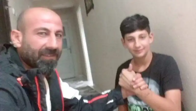 Baba ve Oğulun Çatı Tamiri, Şok Edici Bir Trajediye Dönüştü