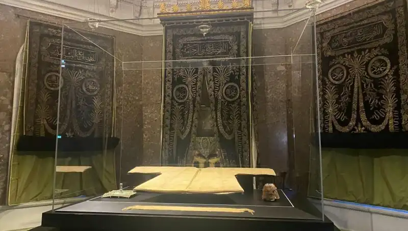 Hırka-i Şerif Ziyarete Açılıyor: Tarihin Kapıları Aralanıyor