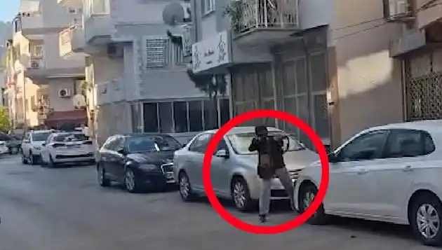 İzmir'de Gözaltına Alınan Saldırganla Çatışma Anlarının Şok Edecek Detayları