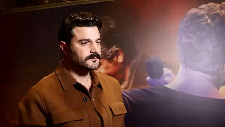 Murat Göğebakan: Kalbim Yaralı Dizisinin Etkileyici Oyuncu Kadrosu